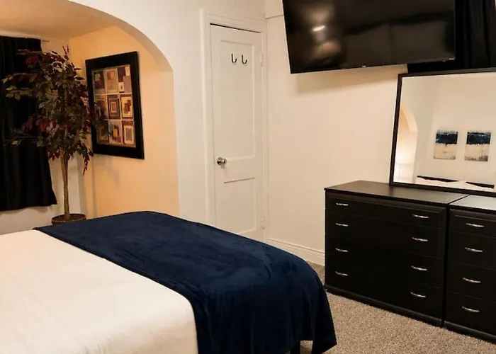 Holiday home Archer House 2br - Workspace - Pets - Downtown